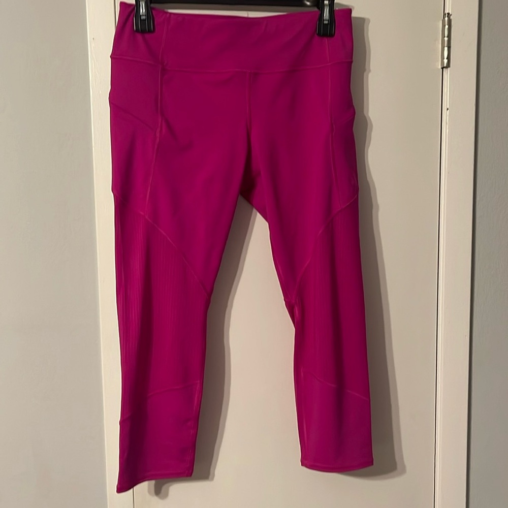 Athleta TALL Contender Mesh Capri
